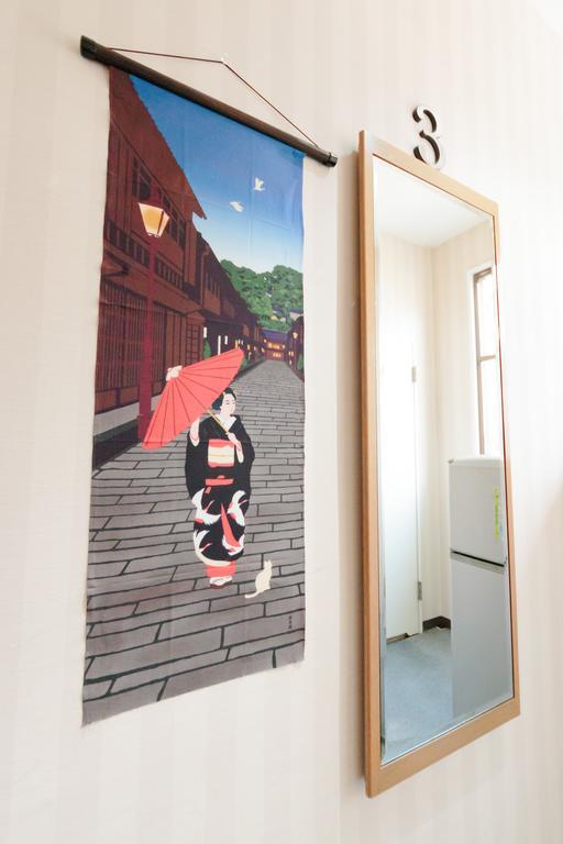 Namba Hostel Ōsaka Eksteriør bilde