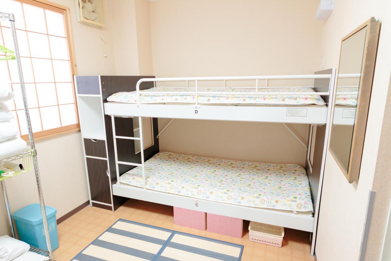 Namba Hostel Ōsaka Eksteriør bilde